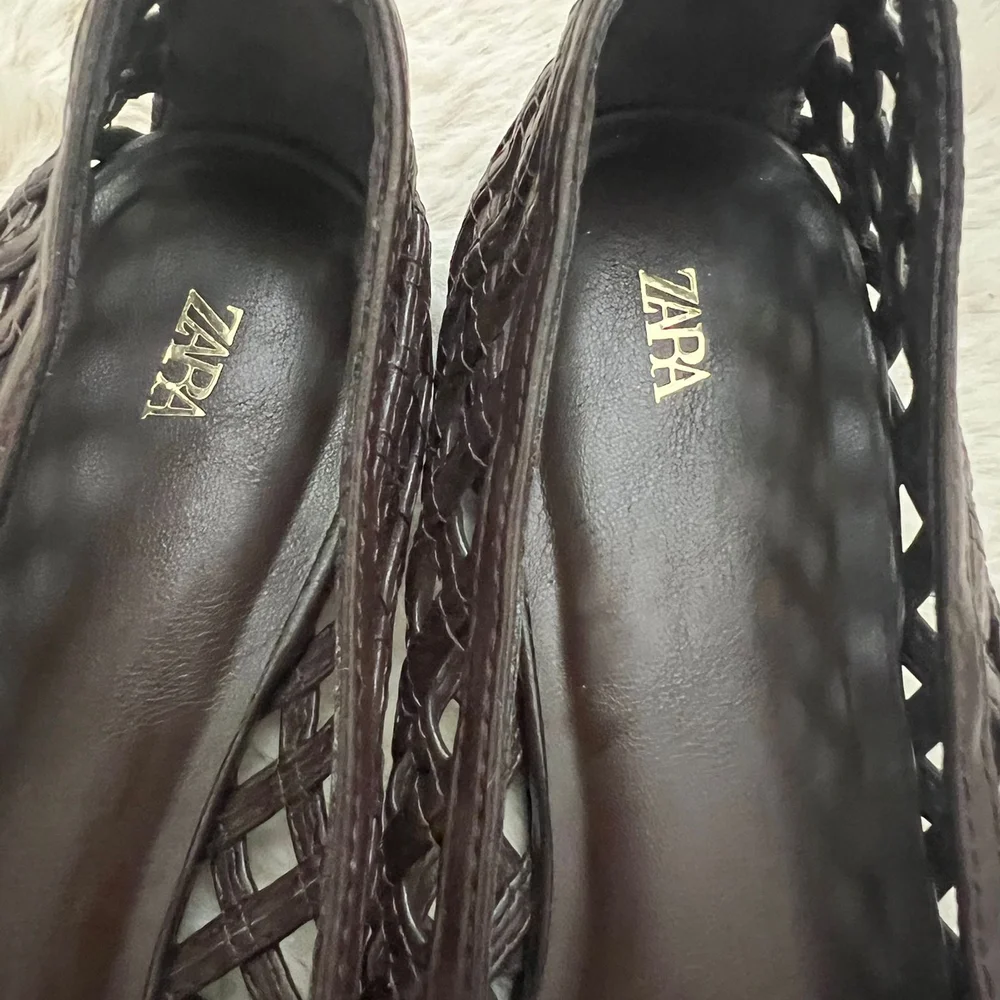 Zara Mocha Brown Woven Flats with Gold Detail